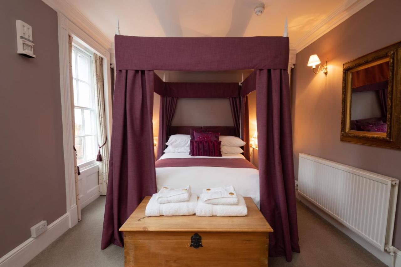 Hotel The Town House Arundel Esterno foto