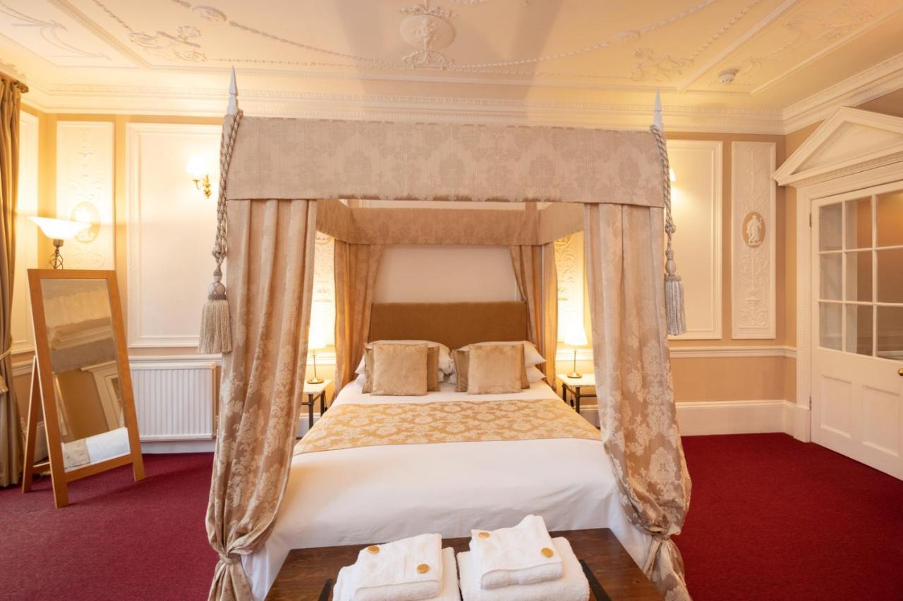 Hotel The Town House Arundel Esterno foto